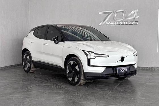 VOLVO EX30 69 KW ELÉTRICO PLUS VOLVO EX30 69 KW ELÉTRICO PLUS
